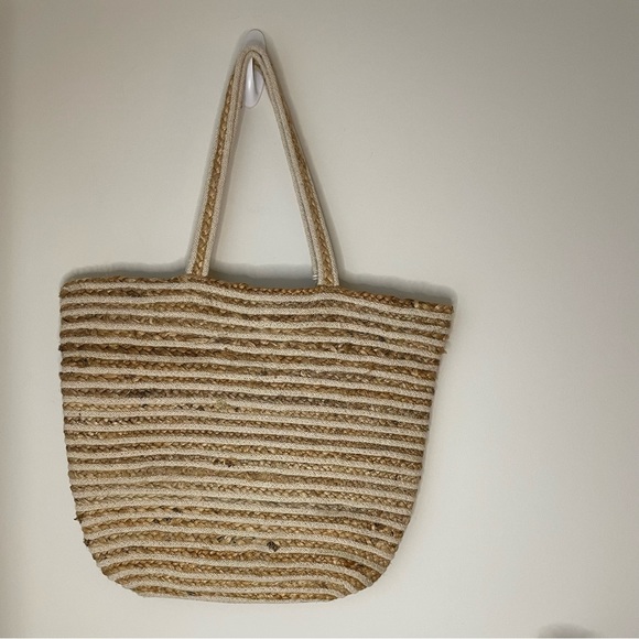 C&C California Large Striped Tassel Tote - Picture 2 of 11